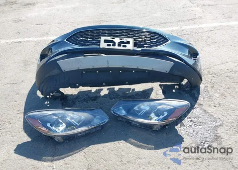 2022 Ford Escape Se z USA, uszkodzony, nr VIN 1FMCU9G66NUB51789